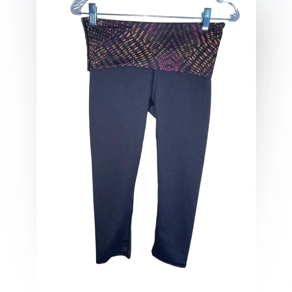 Fabletics Fold Top Yoga Pants Capri Cropped Charcoal Gray Womens Size XS